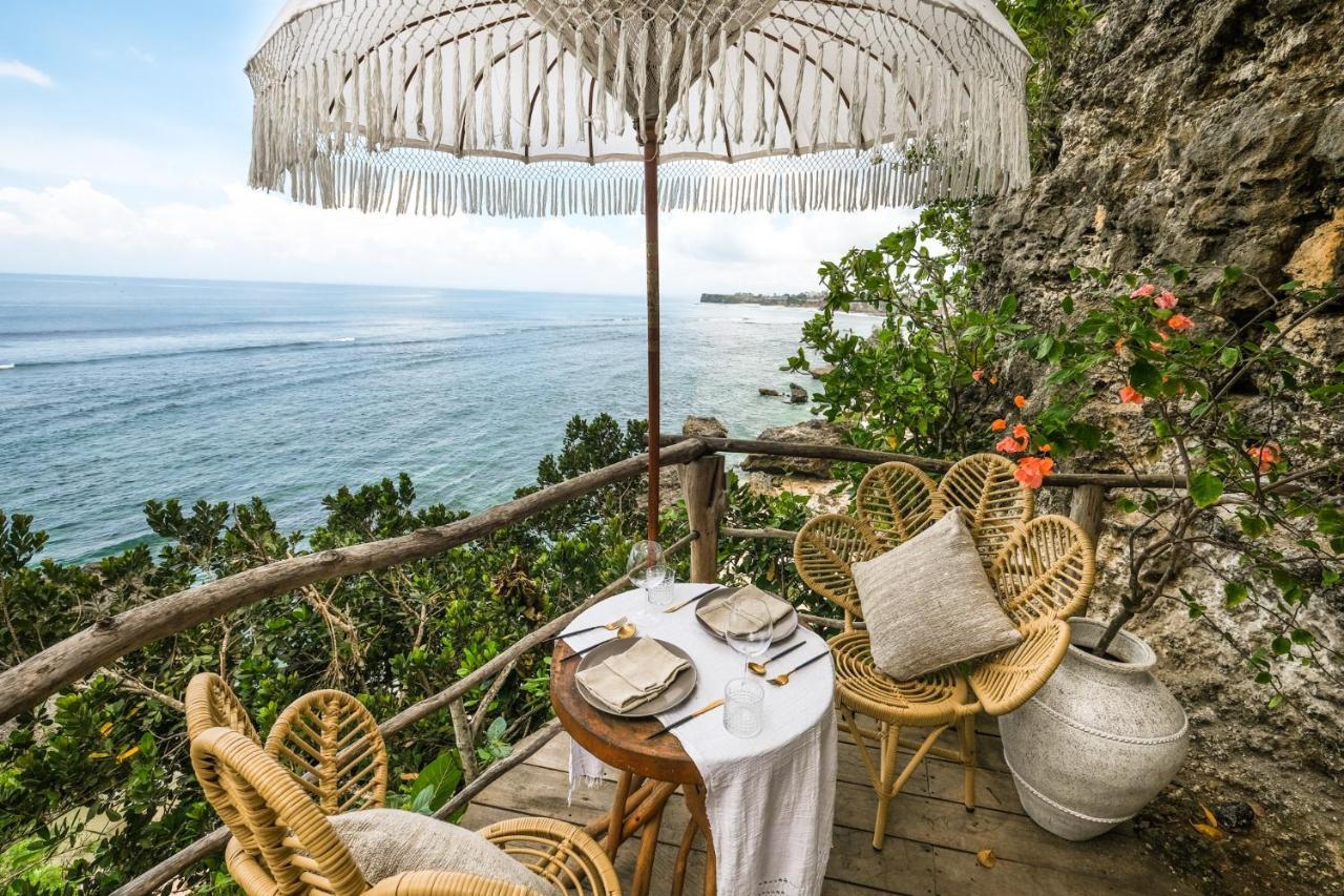 The Korowai Hotell Uluwatu Exteriör bild