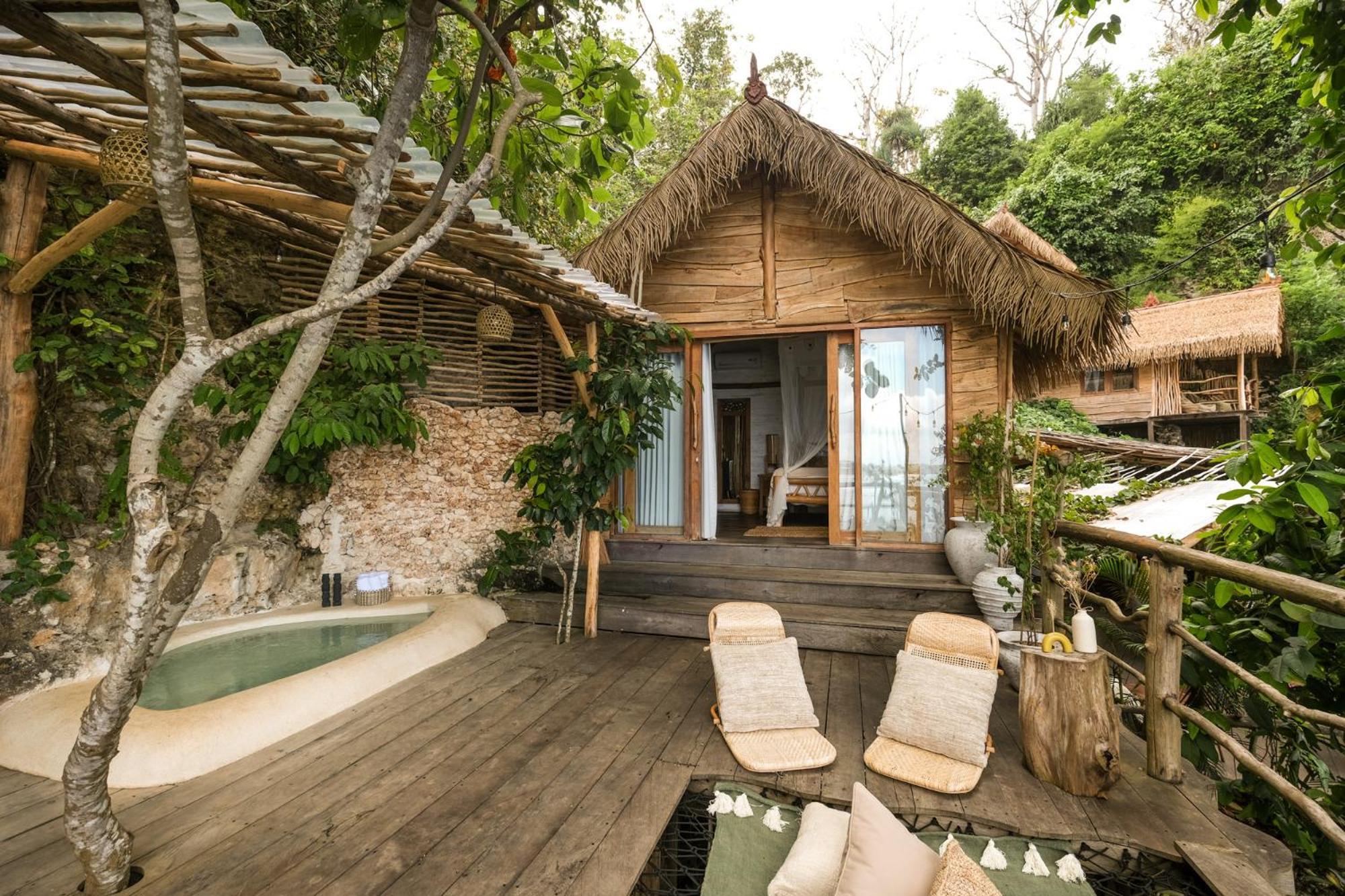 The Korowai Hotell Uluwatu Rum bild